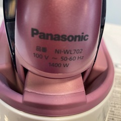 【ジモティー割】Panasonic 2014年製 コードレススチームアイロン（ID1213）の画像