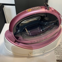 【ジモティー割】Panasonic 2014年製 コードレススチームアイロン（ID1213）の画像