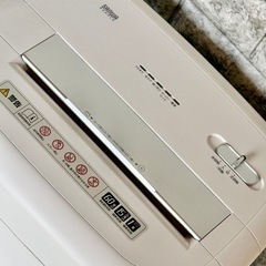 サンワサプライ ペーパー＆CDシュレッダー 400-PSD050の画像