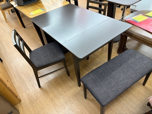 ☆ドリーム荒牧店☆☆ジモティー割引有☆ 伸縮ダイニング4点セット