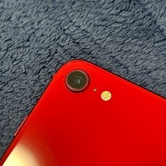 iPhone SE2 64GB 赤  の画像