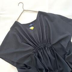【新品 / しまむら×おかだゆり】フロントドロストワンピース ブラック 4Lの画像