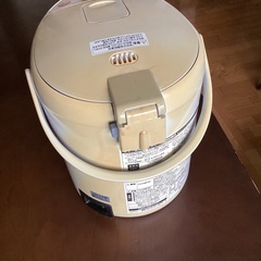 電動ポットの画像