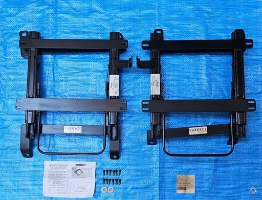 ハイエース 200系Ⅰ型 レカロシートレール