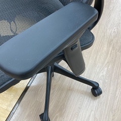 【トレファク イオンモール常滑店】オフィスチェア　Ergonumanをご紹介！の画像