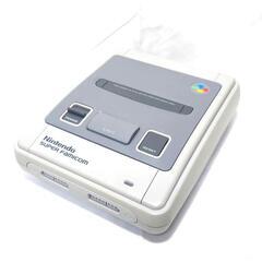 【直接引渡し限定】ほぼ未使用の極美品! Nintendo 任天堂 ニンテンドー SHVC-001 スーパーファミコン スーファミ レトロ ゲーム機 本体 箱説付 動作確認品の画像
