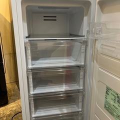 冷凍庫/ほぼ新品/アイリスオーヤマ冷凍庫/119L 自動霜取り/省エネ/スリムの画像