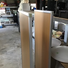 木製 パーテーション 2台 各1台10000円の画像