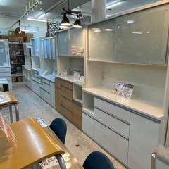 【愛品館 江戸川店 】3枚スイング扉キッチンボード レジューム120 NITORI（ニトリ）の画像