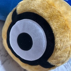 ミニオンズ クッション2個セットの画像