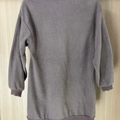 子供服 トレーナー 140の画像