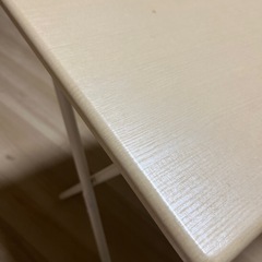 折り畳みデスクの画像