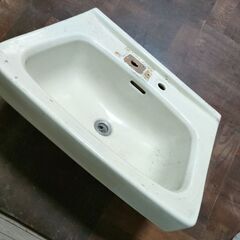 無料　洗面台　割れなしの画像