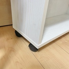 本棚　キャスター付きの画像