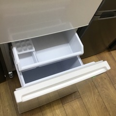 中古 168L 2ドア冷蔵庫 アクア AQR-17M(W) 2022年製 エキスパート藤沢辻堂店の画像