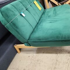 J1304【リユースのサカイ柏店】OSJ　オーエスジェイ　ソファーベッド　二人掛けソファ　グリーン　クリーニング済の画像