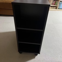 サイドテーブルの画像