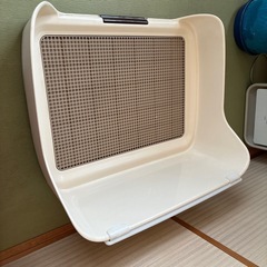 ボンビアルコン (Bonbi) しつけるウォールトレー アイボリー 犬用 M サイズの画像