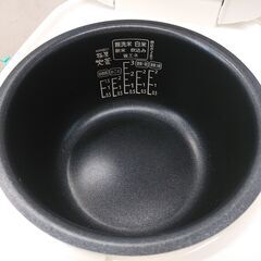 品質保証☆配達有り！4500円(税込み）アイリスオーヤマ 3合炊き マイコンジャー炊飯器 2021年製の画像