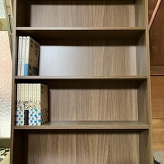 新書コミック向け4段本棚の画像