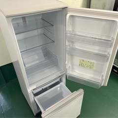 SHARP 冷凍冷蔵庫①の画像