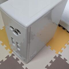 美品◆HIZER　米びつ◆９キロの画像