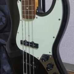 新品弦!!フェルナンデスベース♪の画像