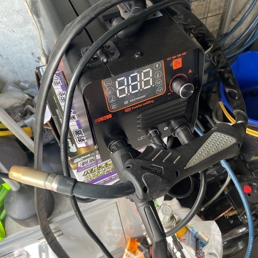 半自動インバータ溶接機　HVM200