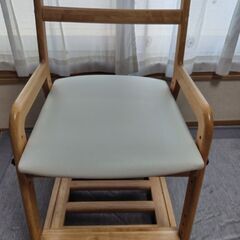 デスクチェア(小学生）座面カバー、キャスター付）の画像