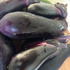 更にお値下げ中❣️お得✨️採れたて野菜3種セット🥒🍆の画像