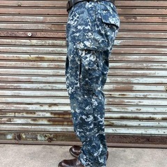 US NAVYアメリカ海軍制服　メンズMの画像
