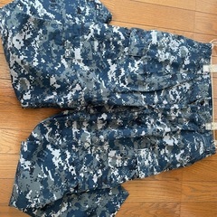 US NAVYアメリカ海軍制服　メンズMの画像