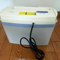 コンパクトシュレッダー A4対応 中古品 動作確認済の画像