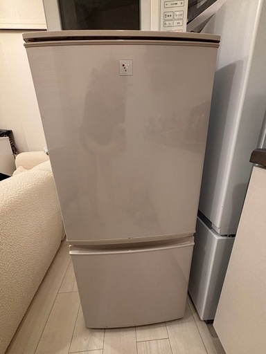 シャープ冷蔵庫