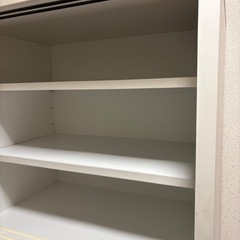 食器棚の画像