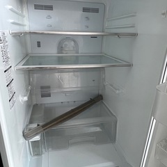2013年製ファミリー冷蔵庫の画像