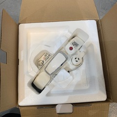 【ジモティー割】D&C 2.5L　家庭用マイコン電気圧力鍋 の画像