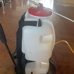 美品！背負い式手動噴霧器 KOSHIN 15Lの画像