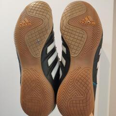 Adidas  の画像