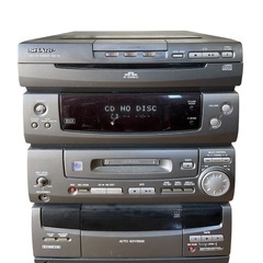 ミニコンポ　中古　SHARP MD/CD STEREO MD-X1 電源オン、オフOKの画像