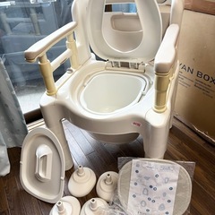 介護　介助　ポータブルトイレ　アロン化成　安寿　新品未使用の画像
