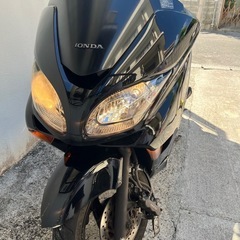 ホンダ　フォルツァMF08  事故車の画像