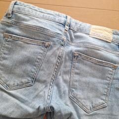 ZARA　BASICデニムの画像