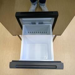 】ハイセンス 154L 2ドア冷凍冷蔵庫 HR-G1501EMの画像