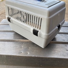 アイリスオーヤマ　ペット用キャリーケース　犬　ネコ猫の画像