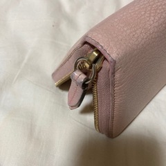 グッチ　長財布　ラウンドファスナーの画像