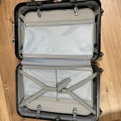 スーツケースの画像