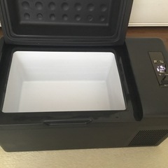 車載対応冷蔵冷凍庫の画像