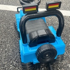 【トヨタ　ランドクルーザー】乗用玩具の画像