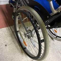 【美品】自走用車椅子 ブルー　CA-10SUの画像